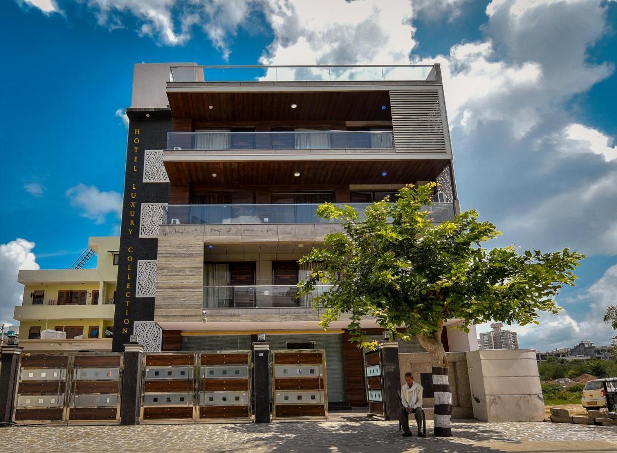 Hotel Luxury Collection Гургаон Екстериор снимка